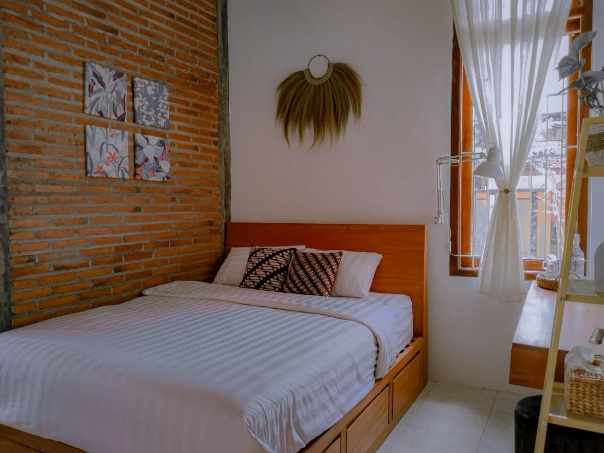 Inn House Homestay Dadapan Exterior foto
